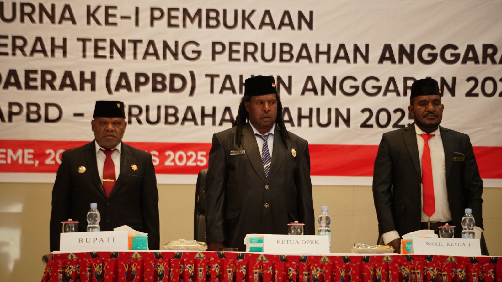 RAPAT PARIPURNA APBDP 2025