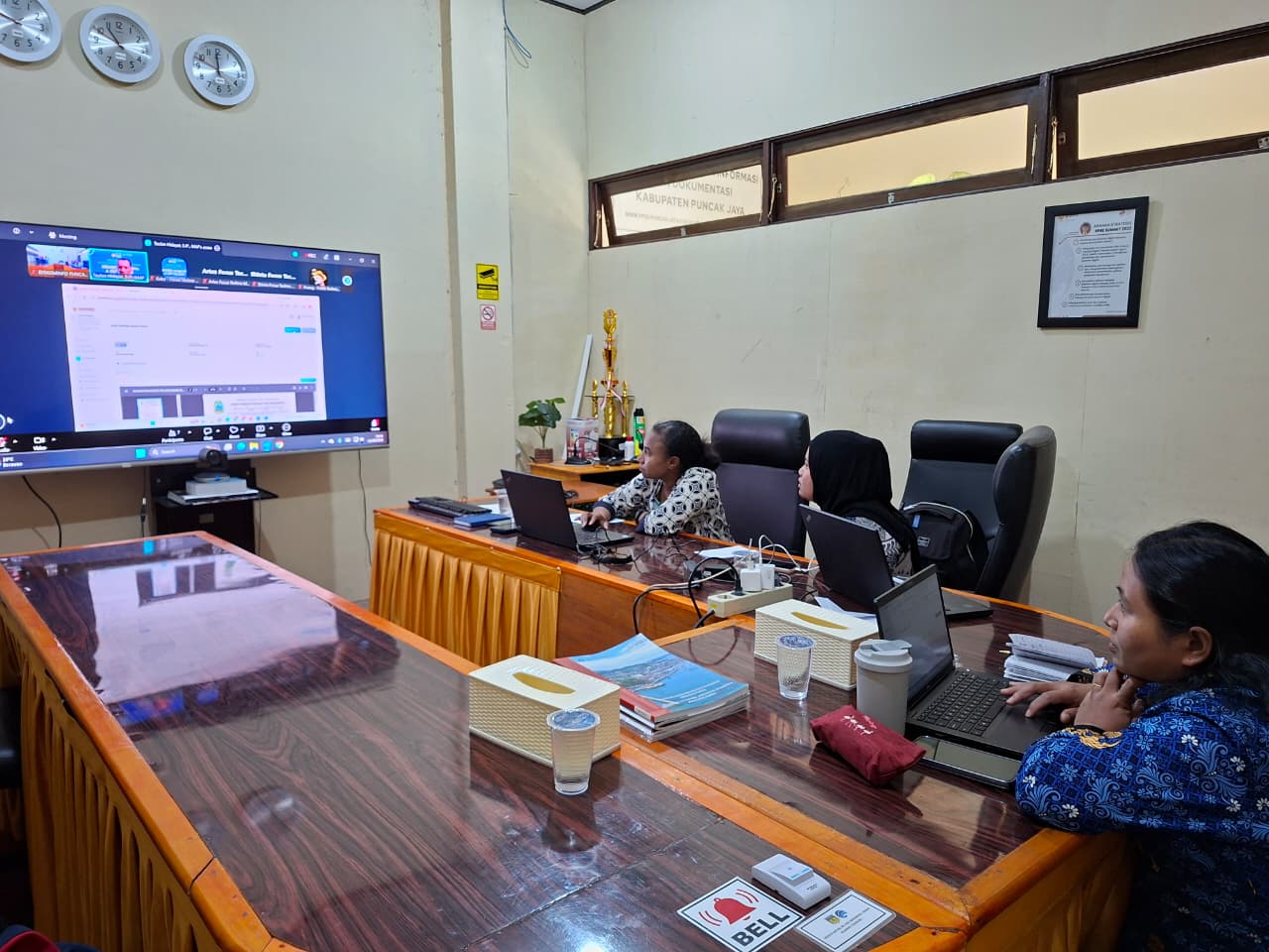 Diskominfo Puncak Jaya Gelar Pelatihan SRIKANDI, Google Drive dan Aplikasi MyASN Perkuat Digitalisasi Administrasi Pemerintahan via daring