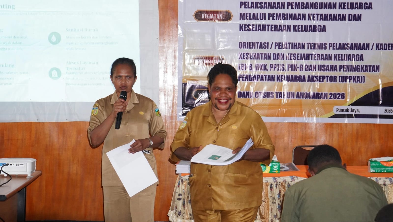 DP3AKB Puncak Jaya Gelar Pelatihan Teknis Bangga Kencana, Perkuat Pendampingan Keluarga hingga Kampung