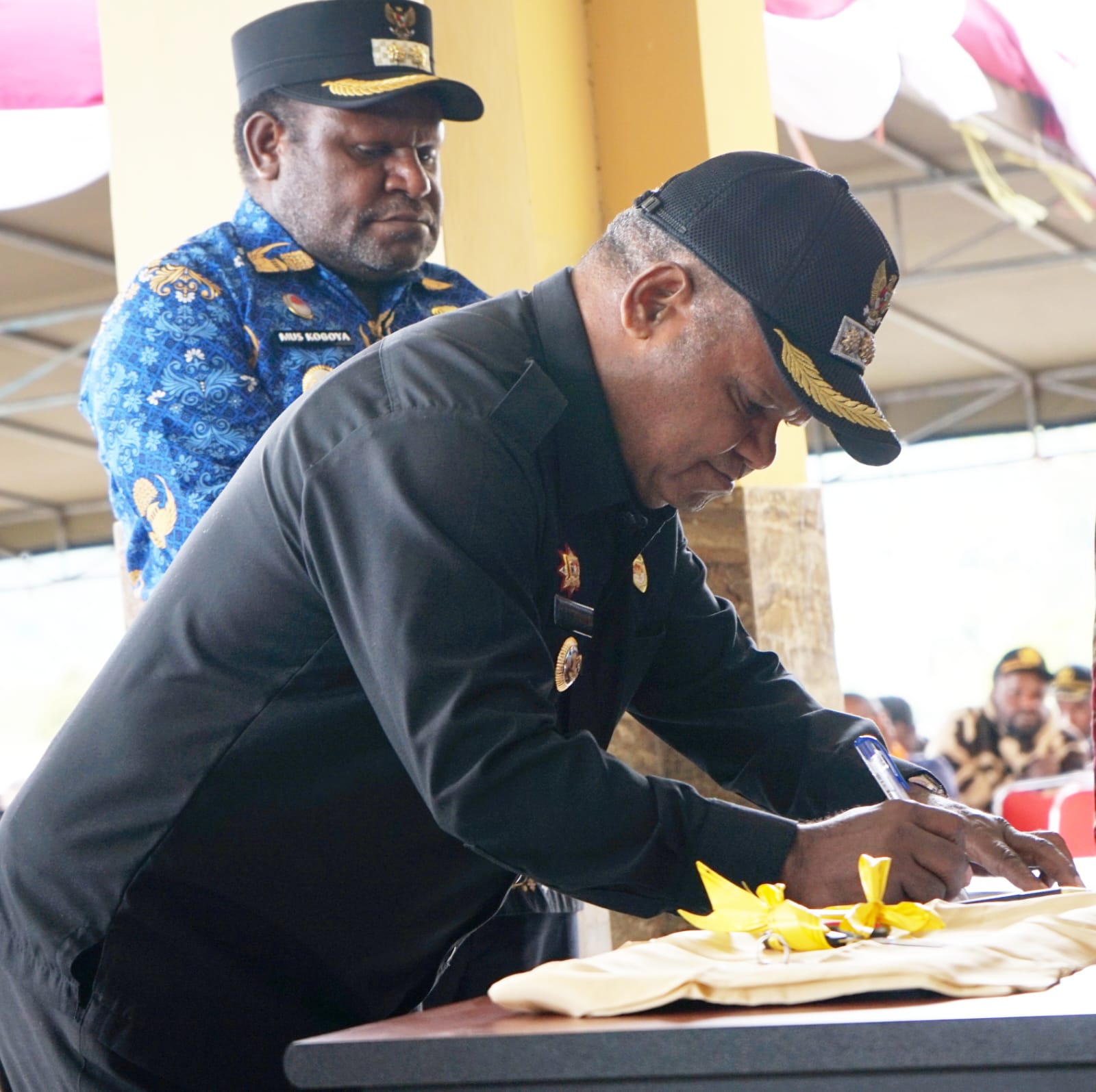 GEDUNG LUMBUNG PANGAN PUNCAK JAYA DIRESMIKAN,WUJUD KOMITMEN KETAHANAN PANGAN DAERAH