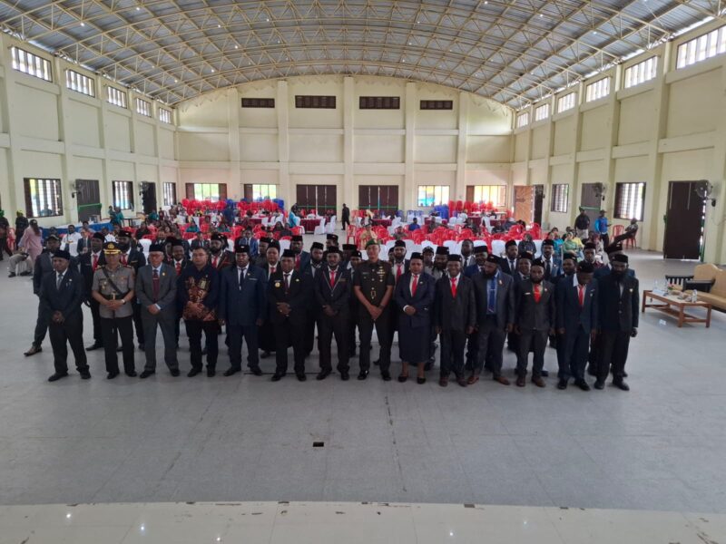Pelantikan Pimpinan DPRK Puncak Jaya: Harapan Baru untuk Kemajuan Daerah