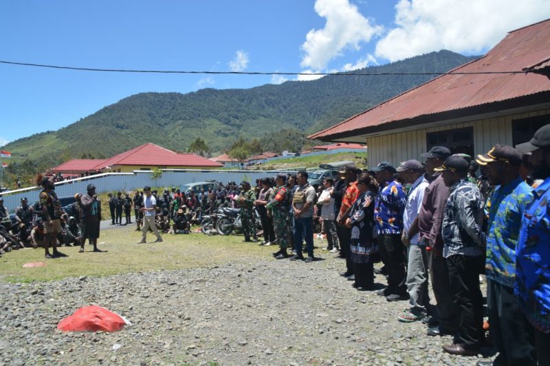 Pemerintah Puncak Jaya Kawal Penyaluran BLT, Warga Sampaikan Aspirasi Langsung