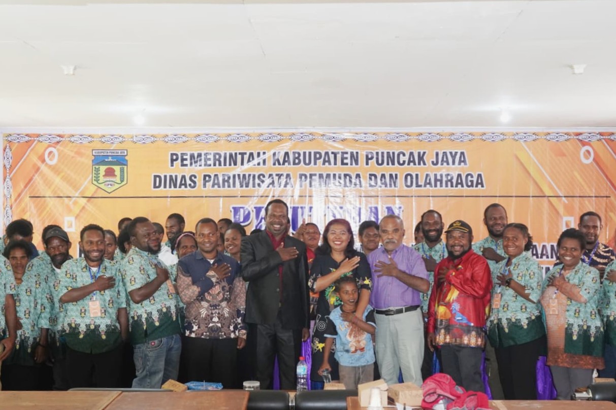 Pemkab Puncak Jaya Buka Bimbingan Teknis Pengembangan Kewirausahaan Pemuda bagi Wirausaha Pemula