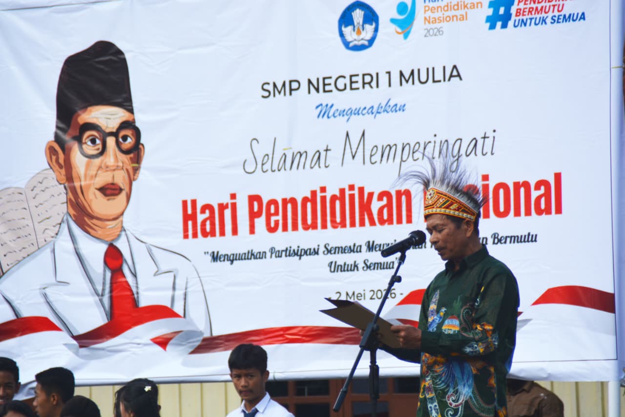 PERINGATI HARDIKNAS, GURU ADALAH GARDA TERDEPAN CETAK GENERASI PENERUS PUNCAK JAYA