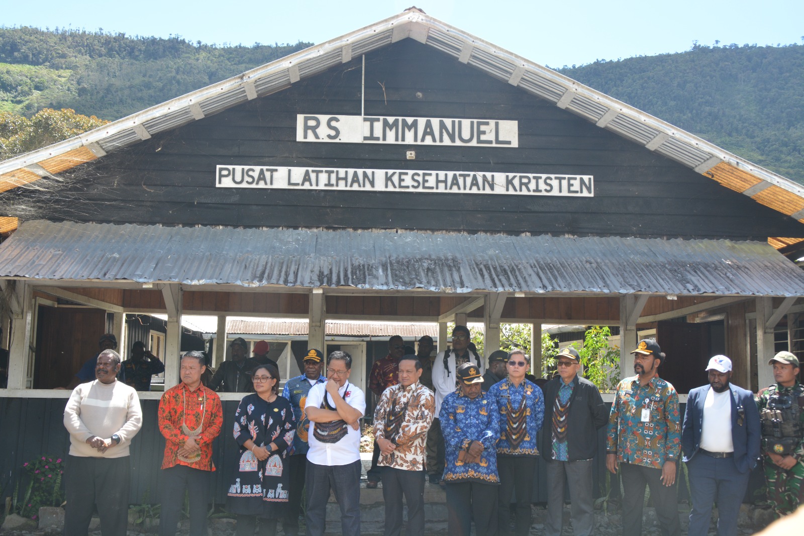 Sekda Papua Tengah dan Kepala Dinas Kesehatan Kunjungi RSUD Mulia dan RS Imanuel, Jemaat GIDI Harapkan Dukungan Pemerintah