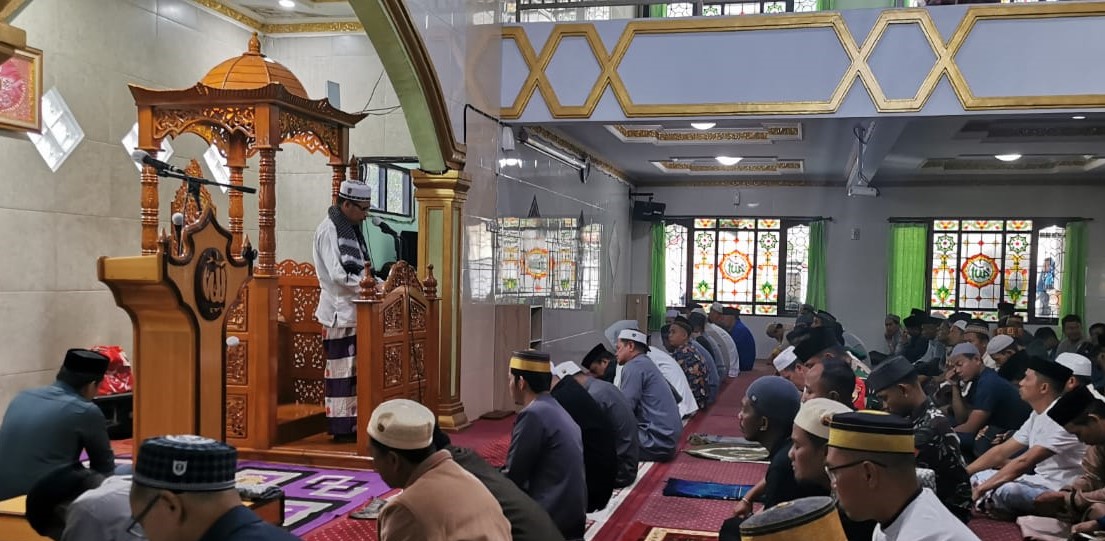 Sholat Idul Adha di Masjid Al Mujahidin Mulia Berjalan Khidmat, Total 5 Sapi Dikurbankan