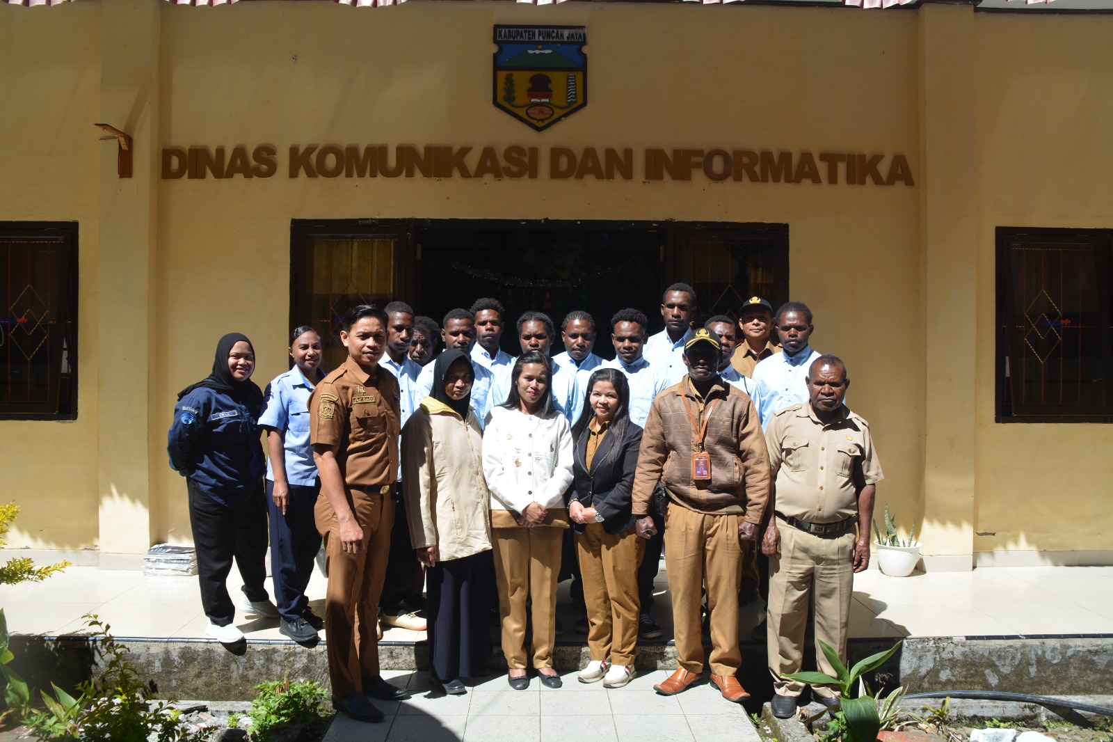 Siswa PKL SMK Negeri 1 Mulia Resmi Diterima di Dinas Komunikasi dan Informatika Kabupaten Puncak Jaya