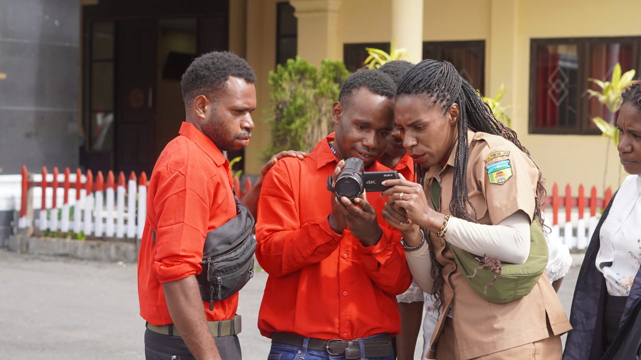 Siswa PSG SMK Negeri 1 Mulia Dalami Teknologi Digital di Dinas Kominfo Puncak Jaya, Ungkap Apresiasi Menjelang Akhir Masa Praktik