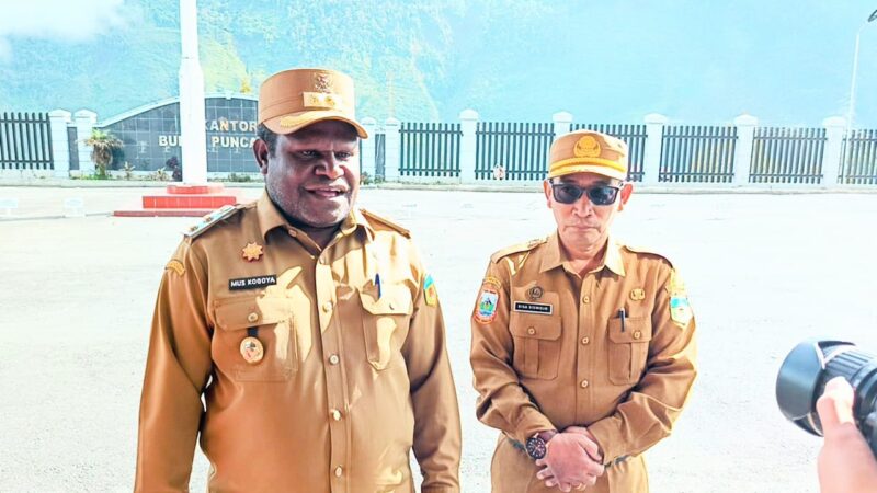 Wabup Puncak Jaya Serukan Disiplin ASN: Kembali ke Mulia atau Gaji Terhenti